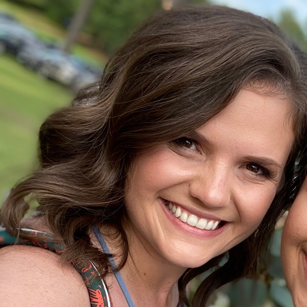 Meet your Posher, Nina